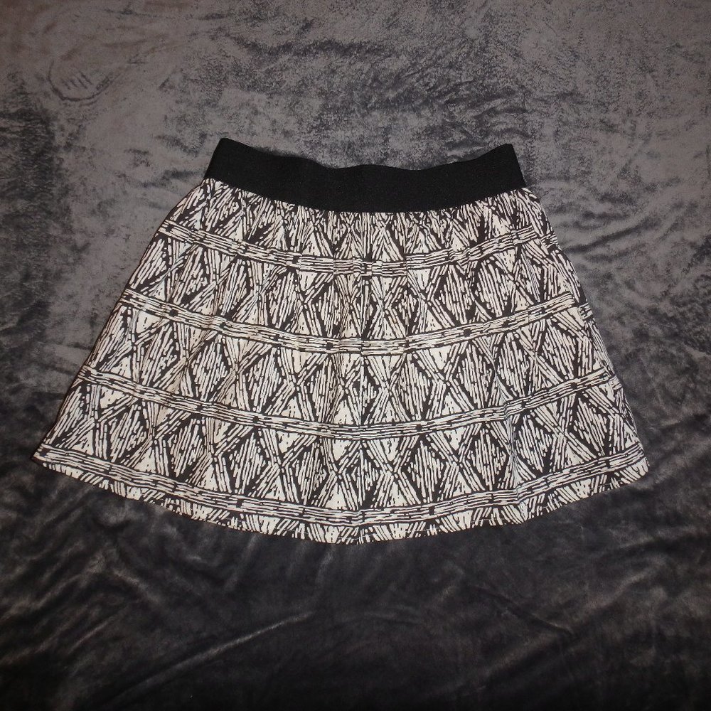 Black and White Cotton Skirt